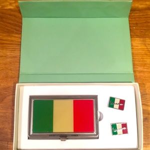 Vespa card case and cuff links set- New in box